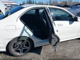 Mercedes-Benz C 63 AMG * AMG* 6.3* КОЖА* ПОДГРЕВ* ШИБИДАХ* , снимка 8