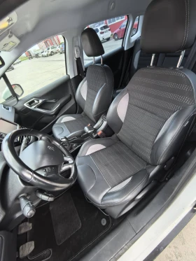 Peugeot 2008 FACELIFT PURETECH ALLURE, снимка 9