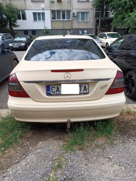 Mercedes-Benz E 200 CDI, снимка 2