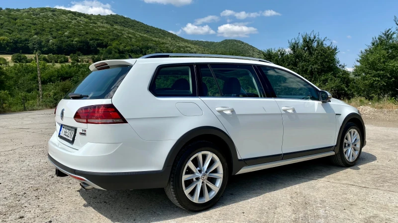 VW Alltrack, снимка 4 - Автомобили и джипове - 42009675