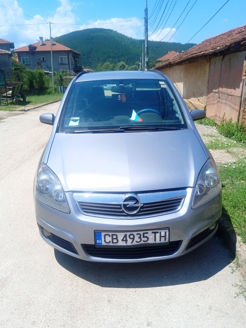 Opel Zafira, снимка 1 - Автомобили и джипове - 46245896