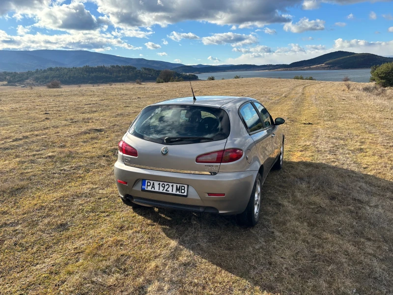 Alfa Romeo 147 Внос от Италия! 1.9JTDm, снимка 3 - Автомобили и джипове - 48513717