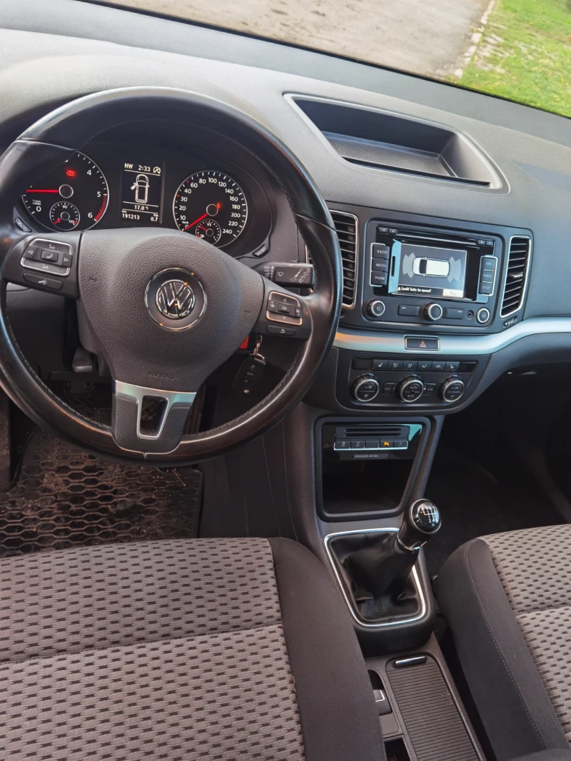 VW Sharan, снимка 9 - Автомобили и джипове - 52887283