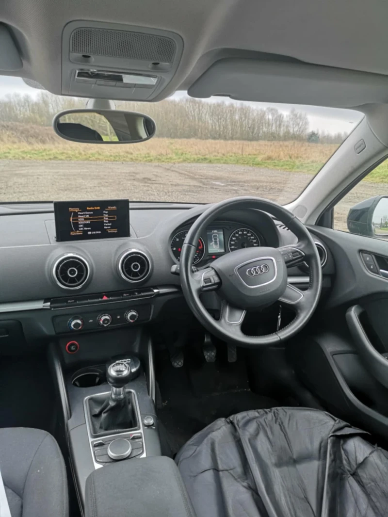 Audi A3 2.0, снимка 4 - Автомобили и джипове - 49181602