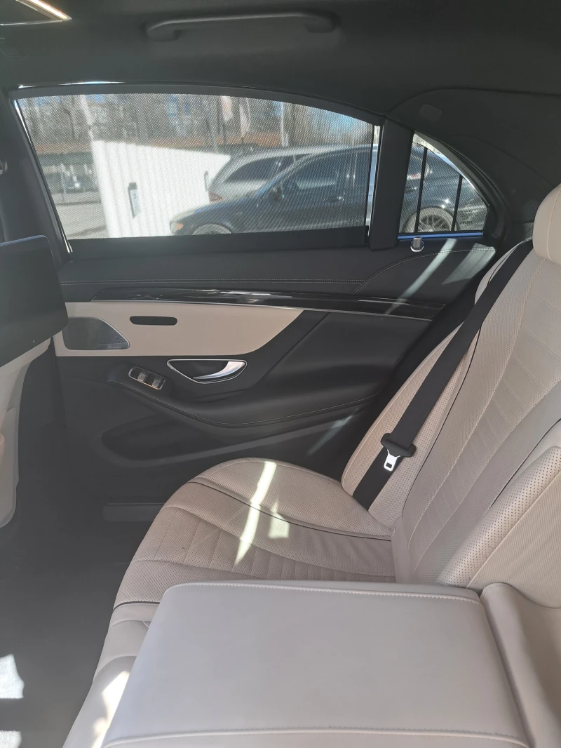 Mercedes-Benz S 560 4MATIC AMG, снимка 9 - Автомобили и джипове - 49389487