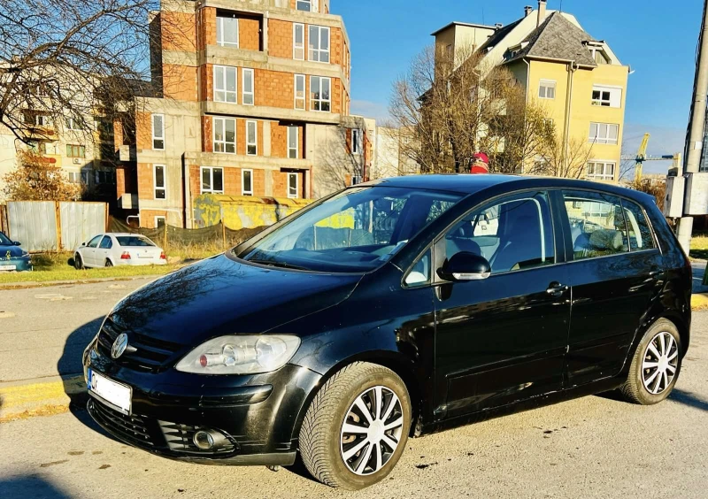 VW Golf Plus 5, снимка 3 - Автомобили и джипове - 49542234