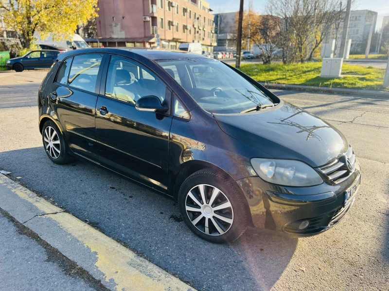 VW Golf Plus 5, снимка 2 - Автомобили и джипове - 49542234