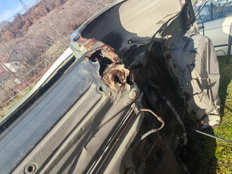 Mercedes-Benz 190 Голо купе , снимка 13 - Автомобили и джипове - 50565745