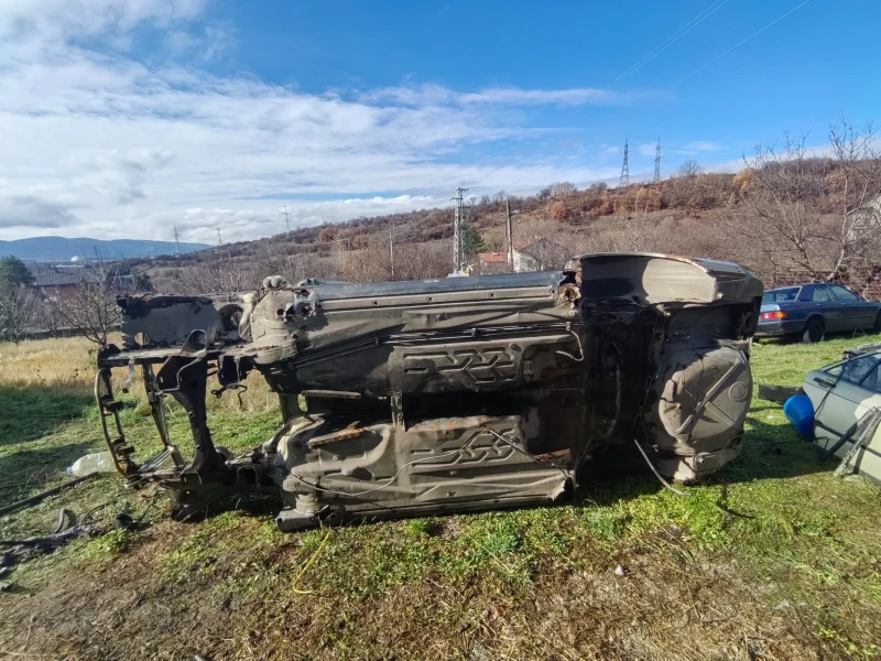 Mercedes-Benz 190 Голо купе , снимка 10 - Автомобили и джипове - 50565745