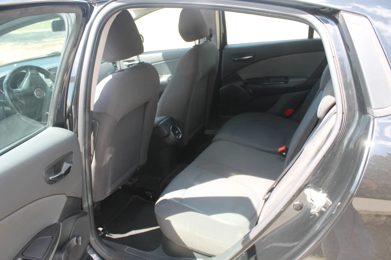 Fiat Bravo ИТАЛИЯ, НОВ ВНОС, снимка 11 - Автомобили и джипове - 51429737