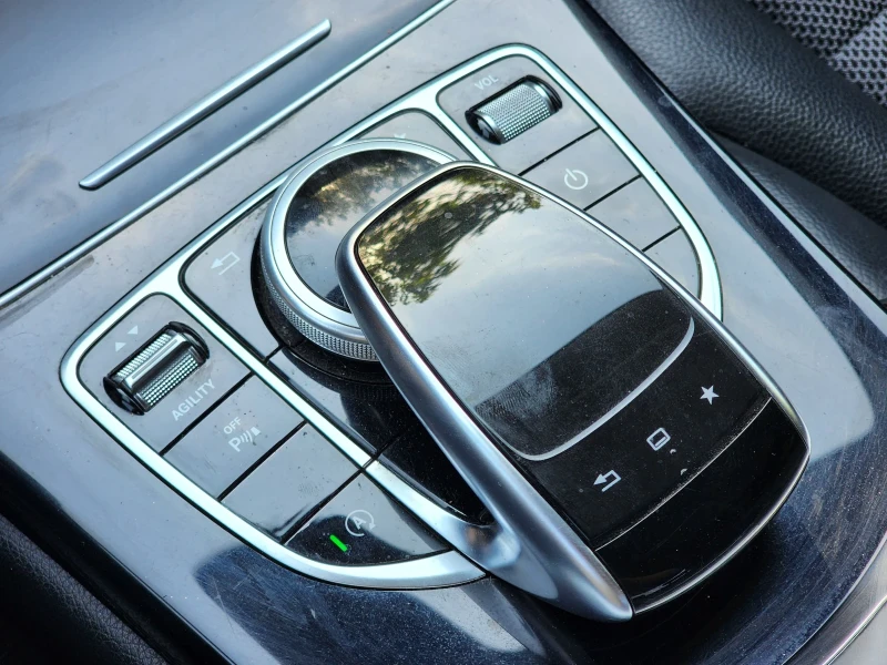 Mercedes-Benz C 220 CDI, снимка 10 - Автомобили и джипове - 51658395