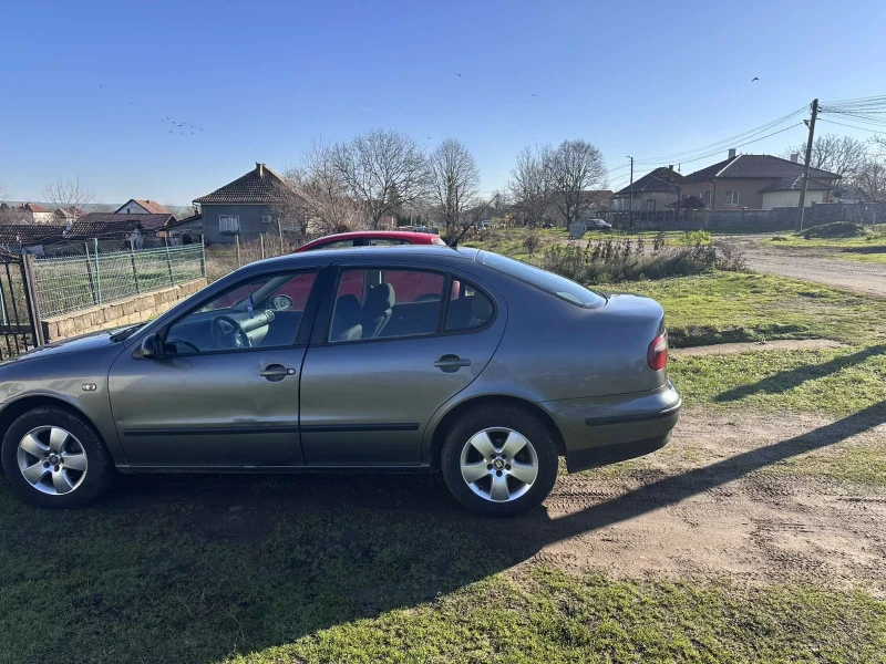 Seat Toledo, снимка 3 - Автомобили и джипове - 52772876