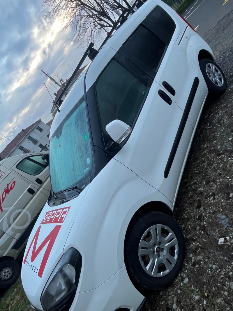 Fiat Doblo, снимка 4 - Автомобили и джипове - 52890548