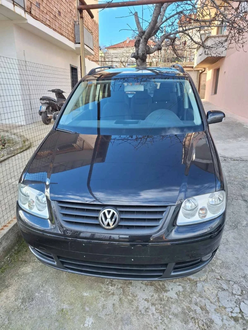 VW Touran 1.9, снимка 2 - Автомобили и джипове - 53053719