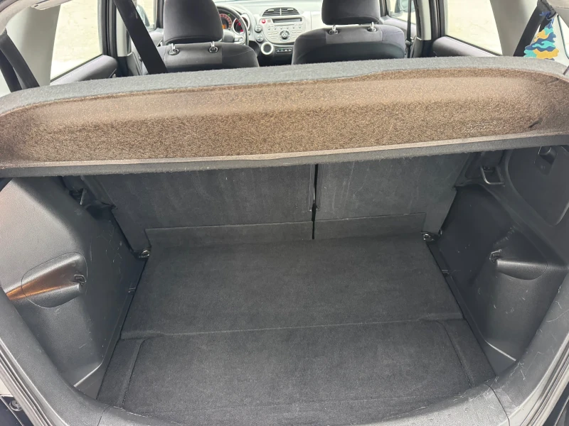 Honda Jazz 1.4 ЗА ТЪРГОВЦИ!, снимка 9 - Автомобили и джипове - 53124573