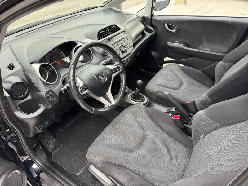Honda Jazz 1.4 ЗА ТЪРГОВЦИ!, снимка 7 - Автомобили и джипове - 53124573