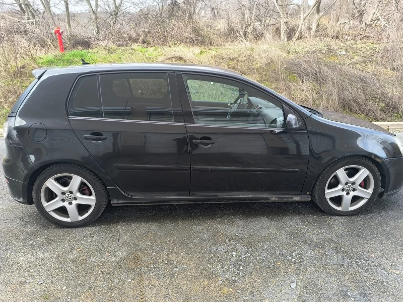 VW Golf 5, снимка 4 - Автомобили и джипове - 53572484