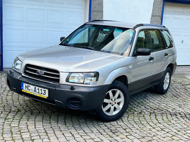 Subaru Forester 2.0 Германия, снимка 3 - Автомобили и джипове - 47559714