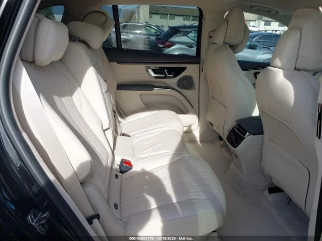 Mercedes-Benz EQS 450+ * SUV* АМГ ПАКЕТ* ДИСТРОНИК* 360* BURMESTER* , снимка 8 - Автомобили и джипове - 53385026