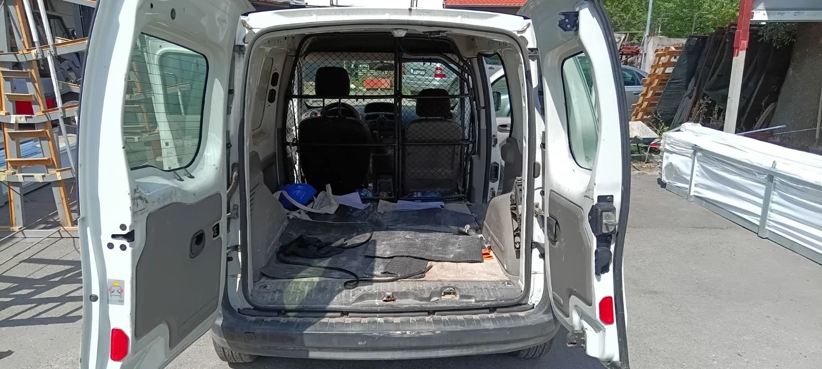 Renault Kangoo 1.5 - изображение 9