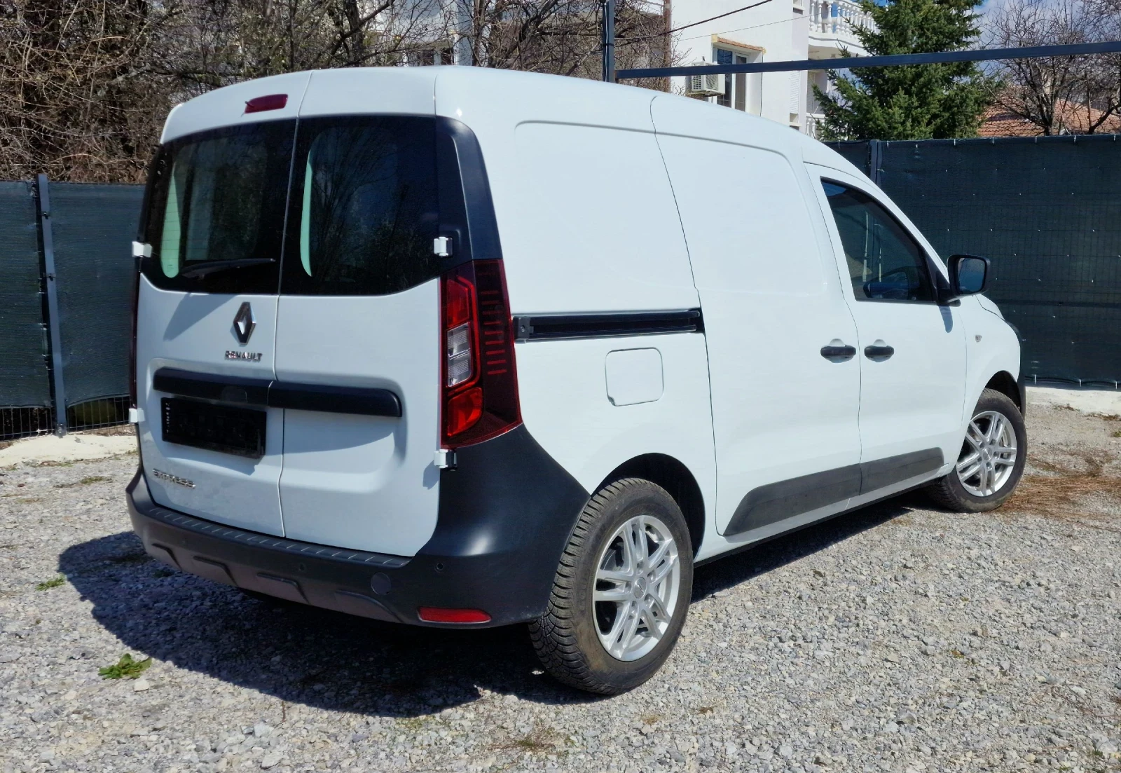 Renault Express 1.5d / 2023/28000km. Top цена  - изображение 7