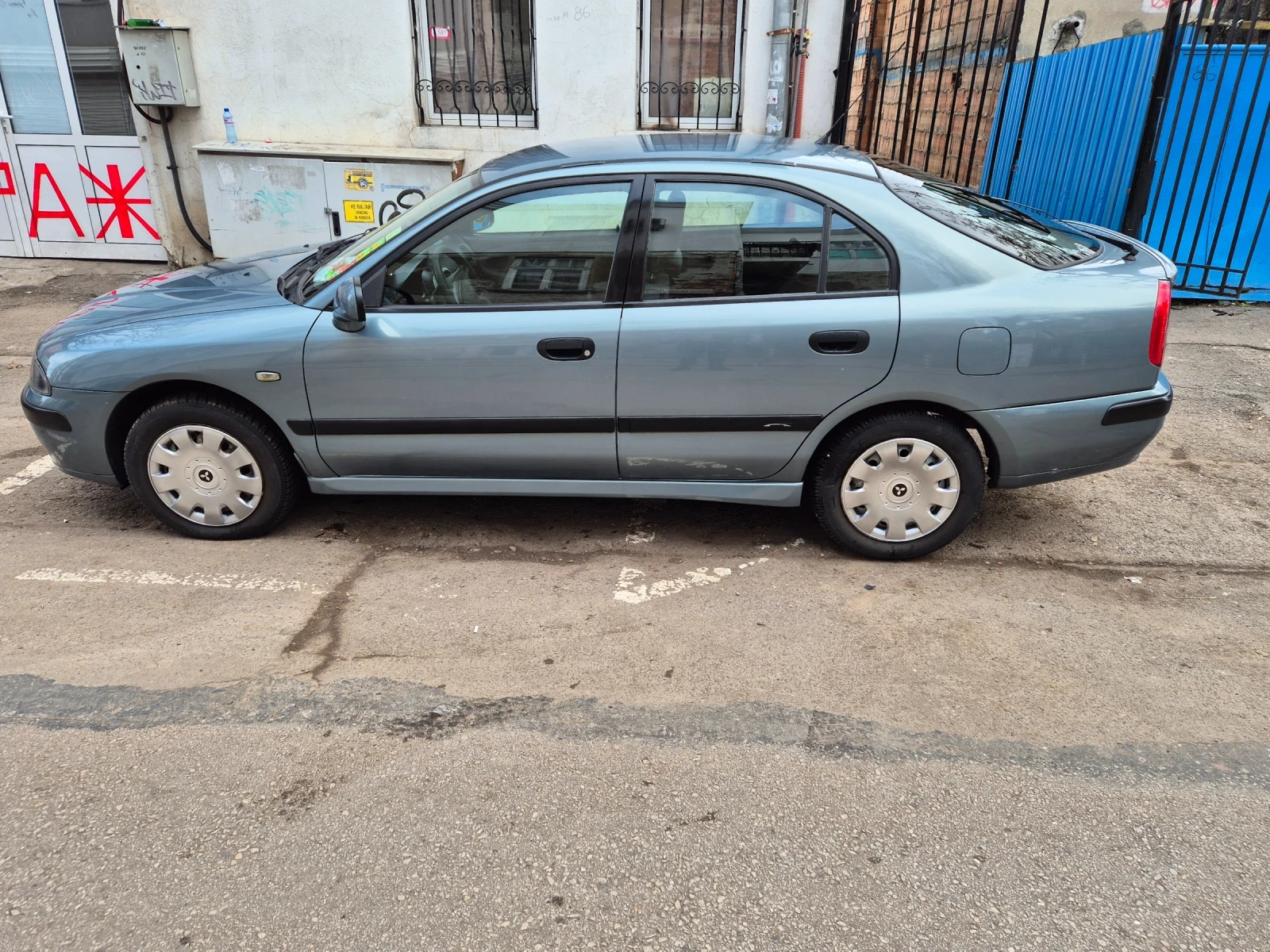 Mitsubishi Carisma 1.8 GDI нов внос ГЕРМАНИЯ - изображение 6