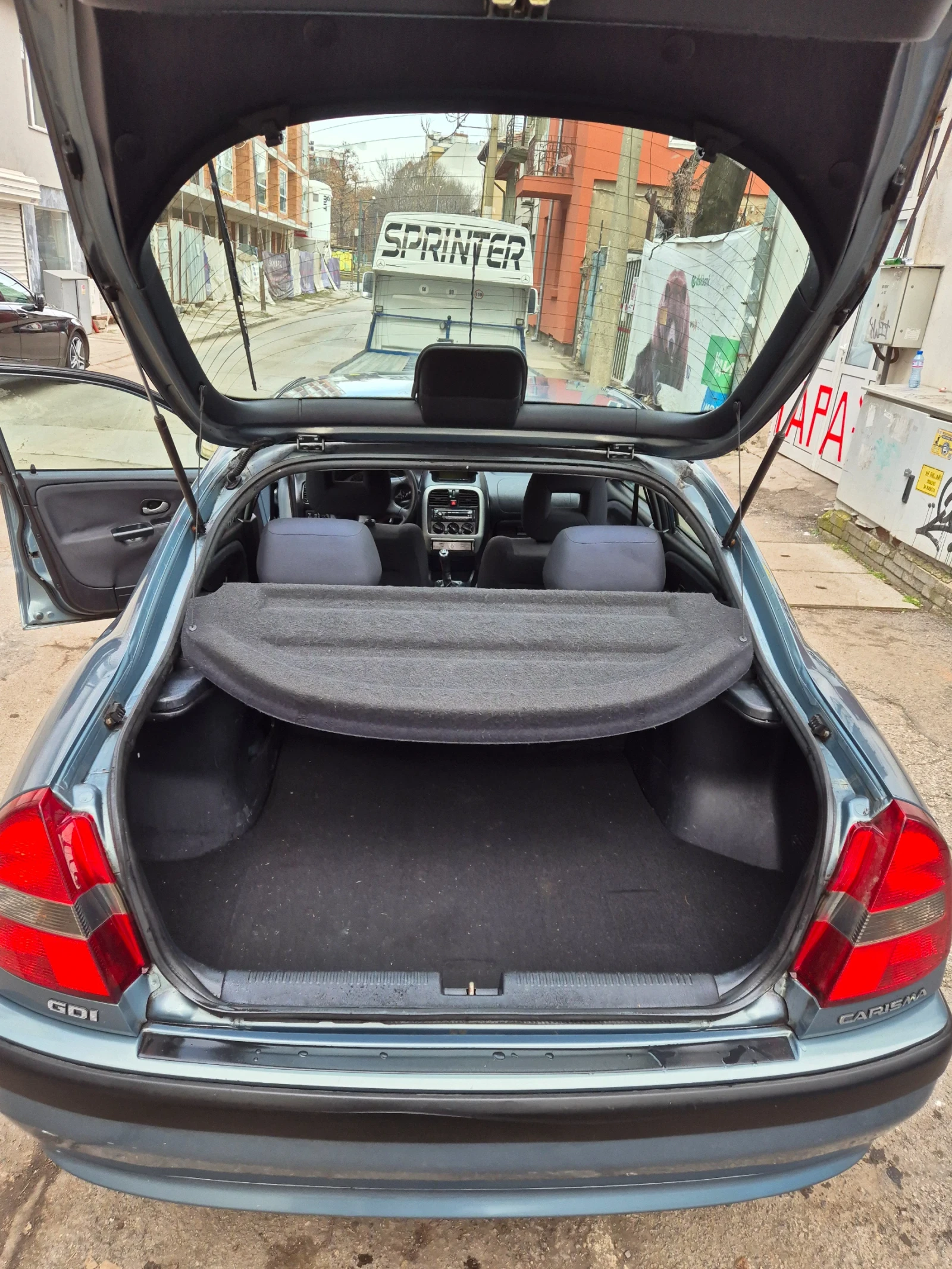 Mitsubishi Carisma 1.8 GDI    | Mobile.bg   12