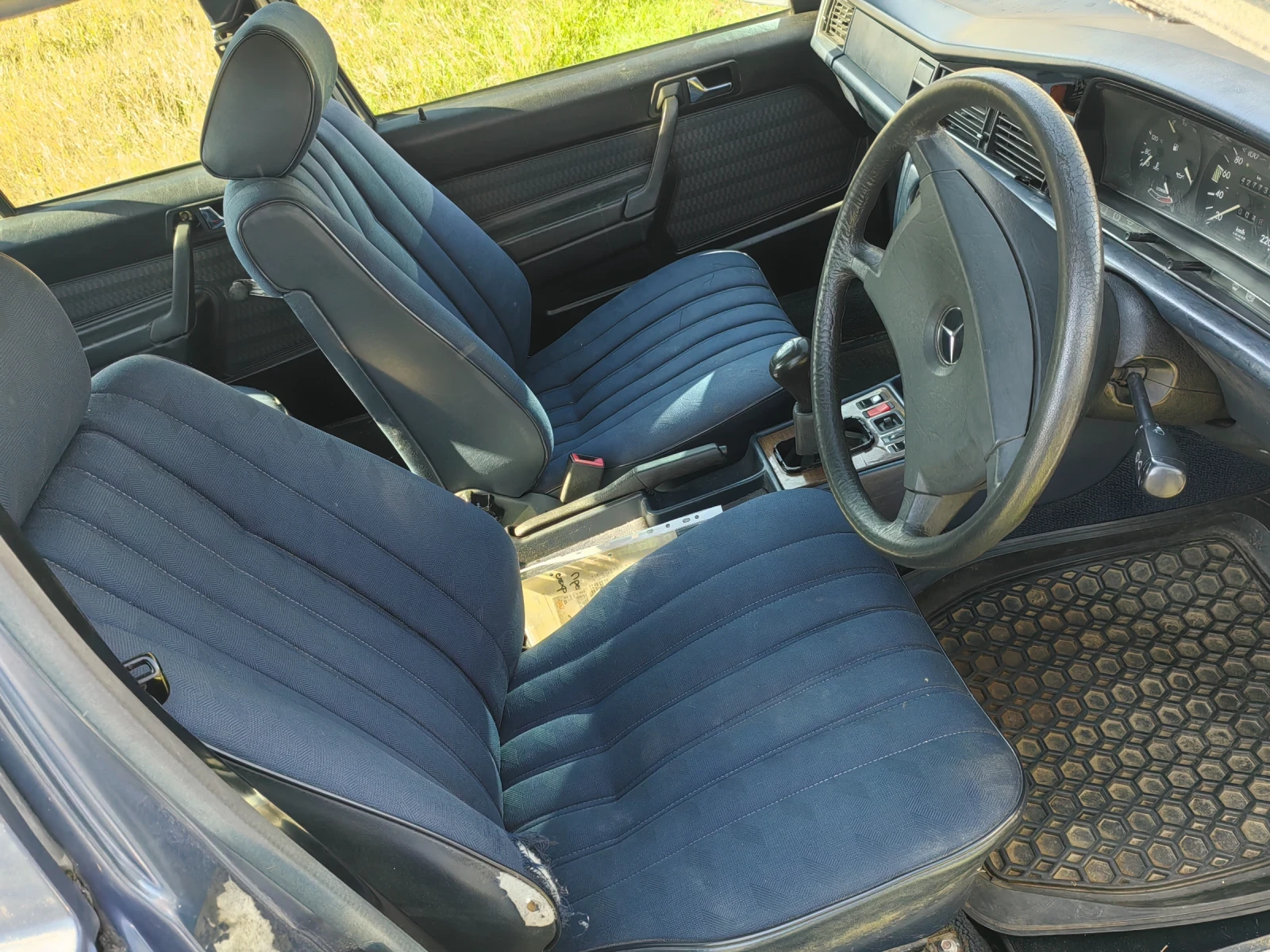 Mercedes-Benz 190 2.0  /  | Mobile.bg   11