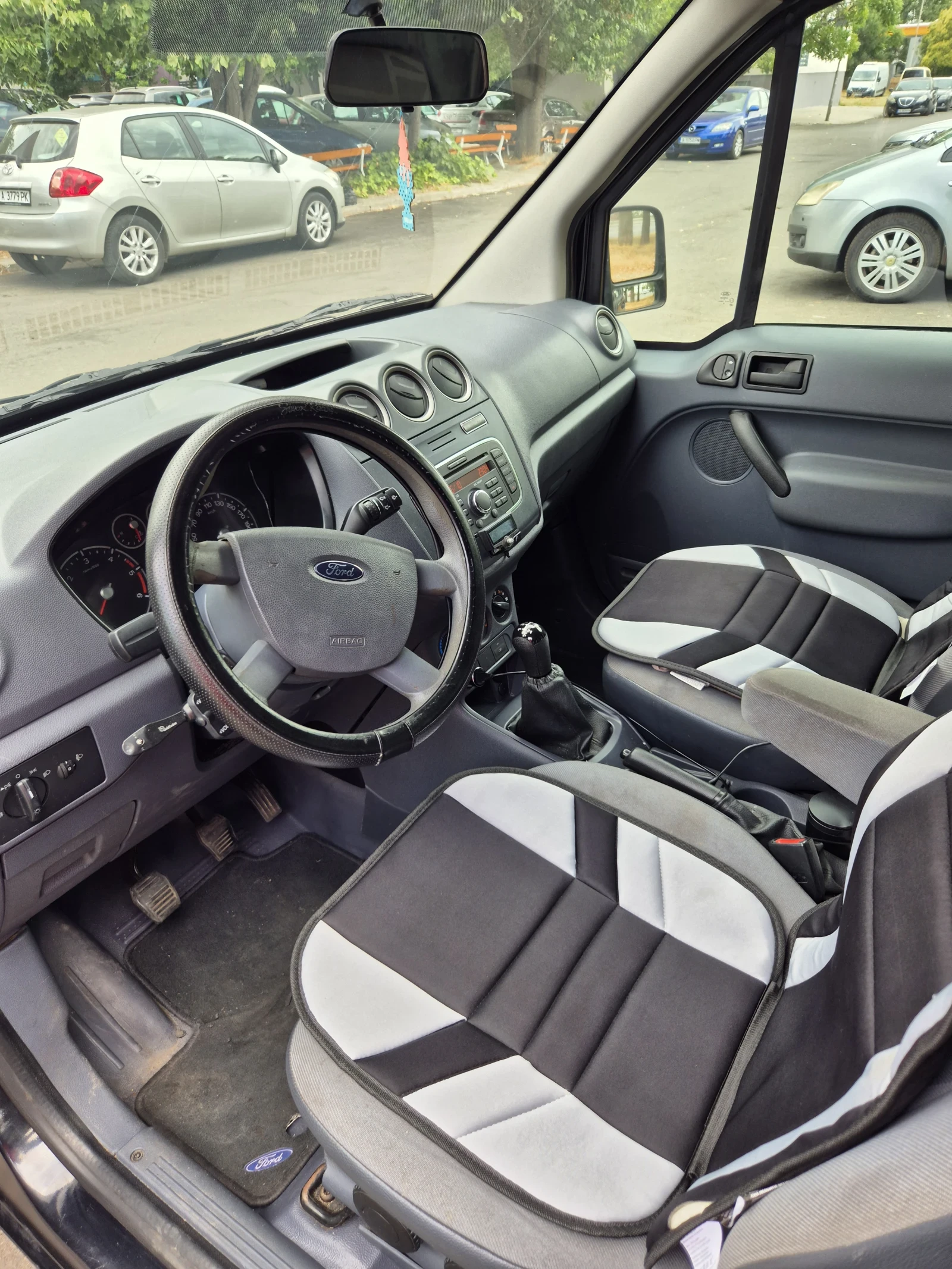 Ford Connect Товарен пикап - изображение 7