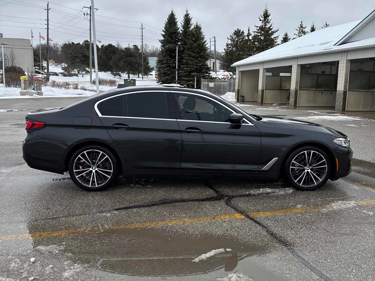 BMW 530 XDRIVE * M PACK* HEAD UP* ПАНОРАМА* ПОДГРЕВИ*  - изображение 4