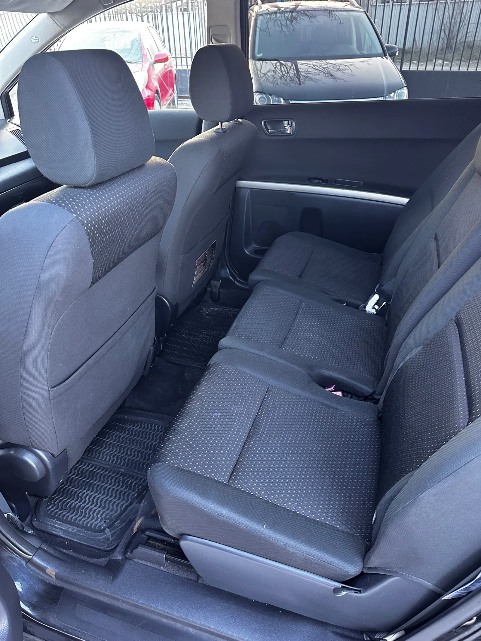 Toyota Corolla verso, снимка 9 - Автомобили и джипове - 53830044