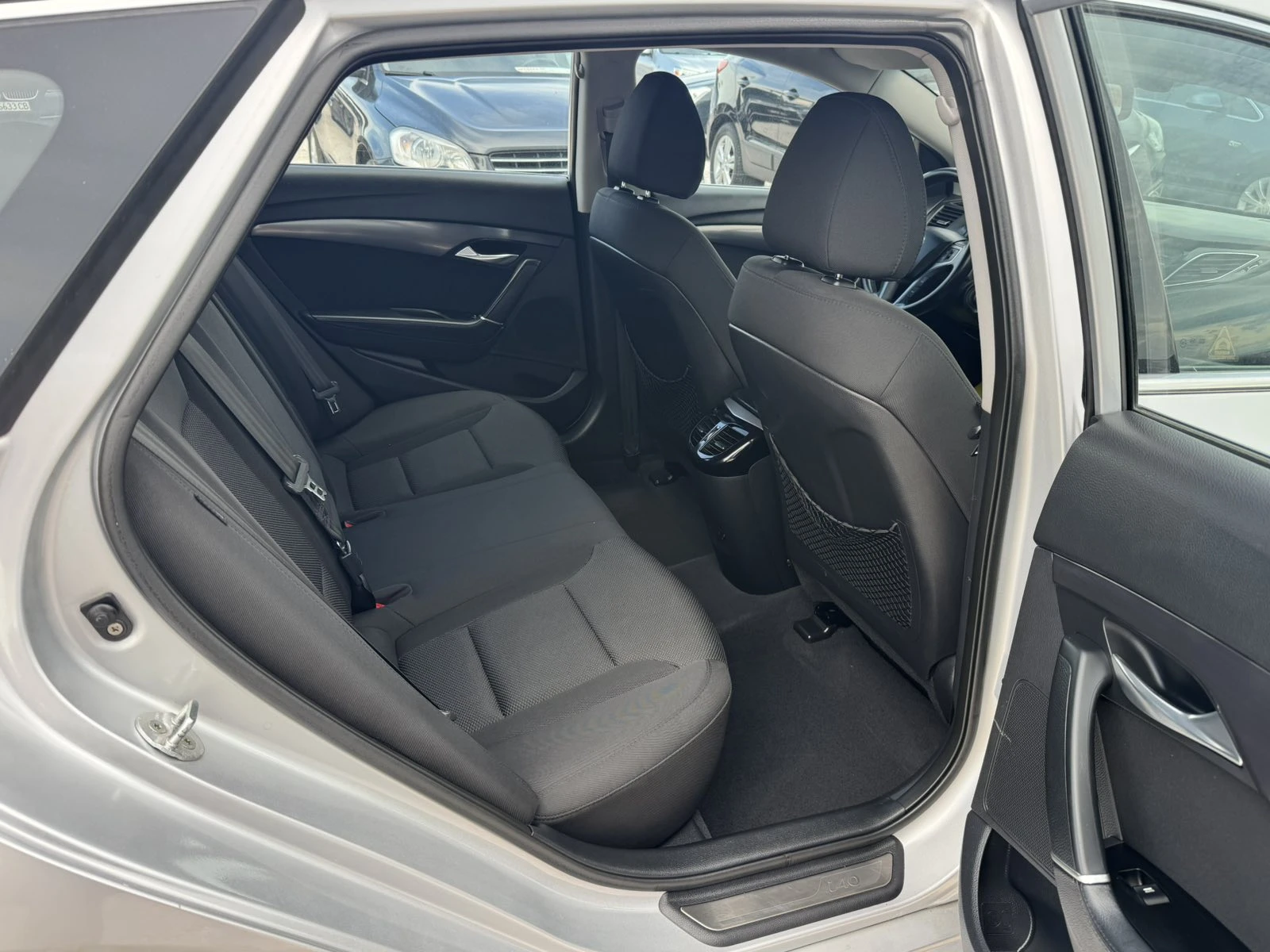 Hyundai I40 1.7CRDI, снимка 11 - Автомобили и джипове - 54766624
