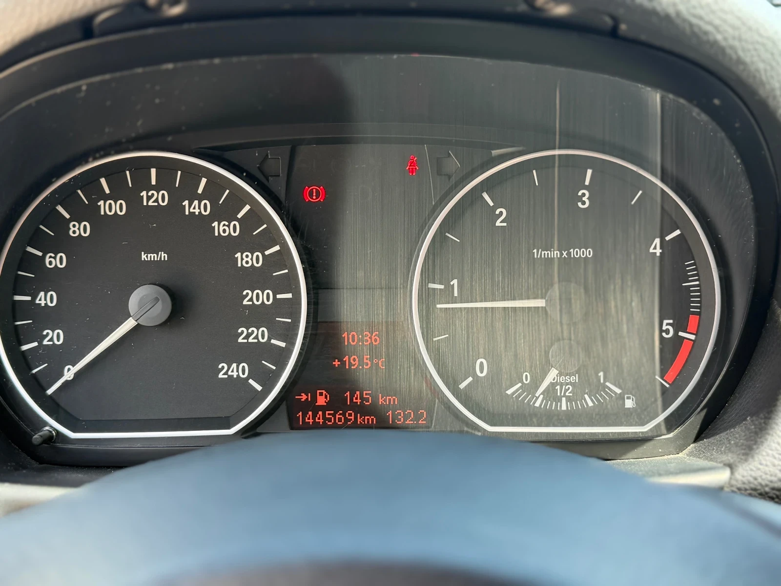 BMW 118 2.0D/Eletta/143hp/144000km/, снимка 13 - Автомобили и джипове - 55008991