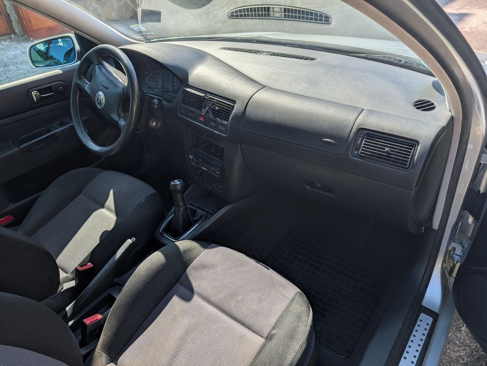 VW Golf 4 1.9TDI 2002 101hp, снимка 17 - Автомобили и джипове - 55138180