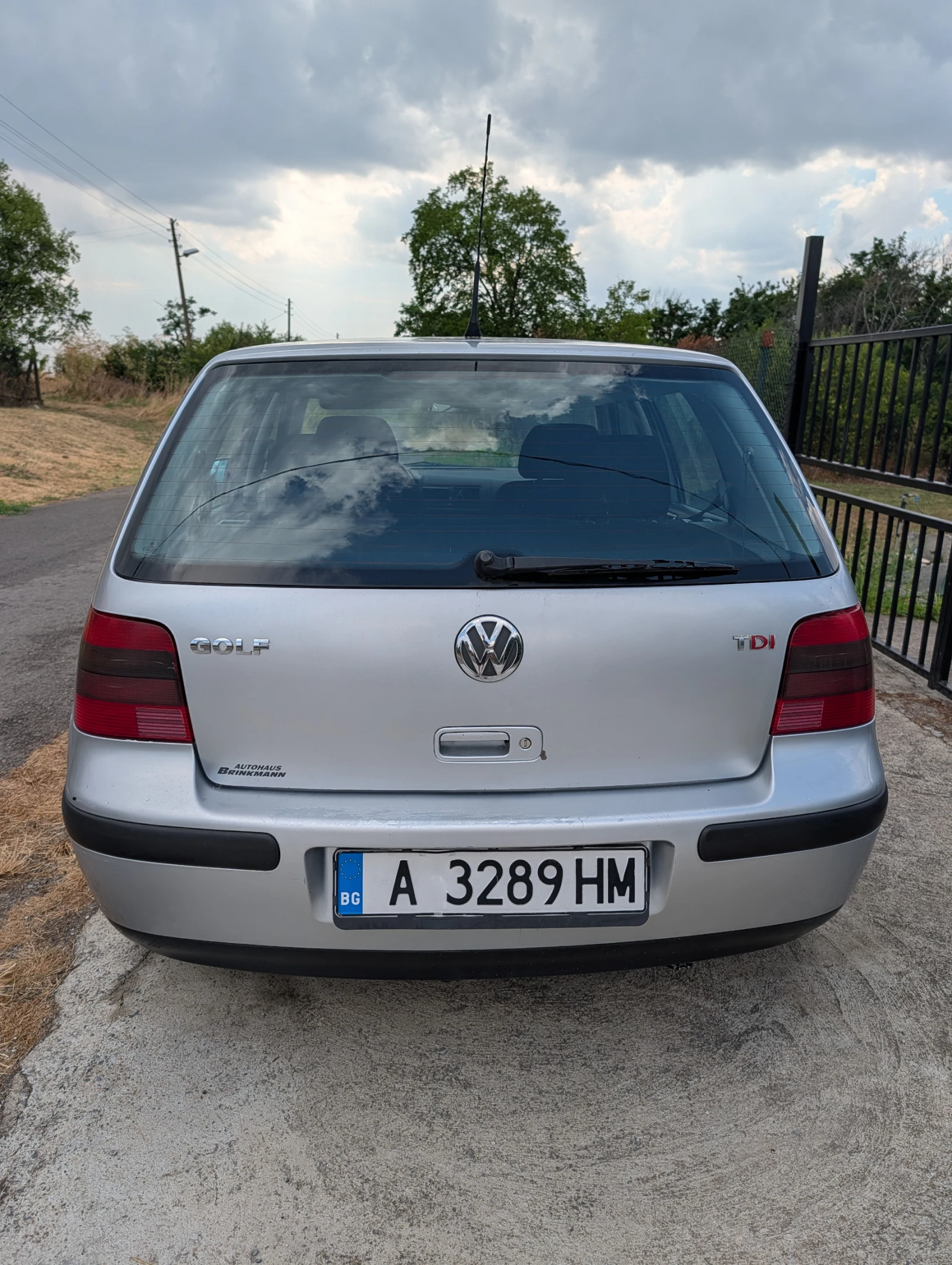 VW Golf 4 1.9TDI 2002 101hp, снимка 3 - Автомобили и джипове - 55138180