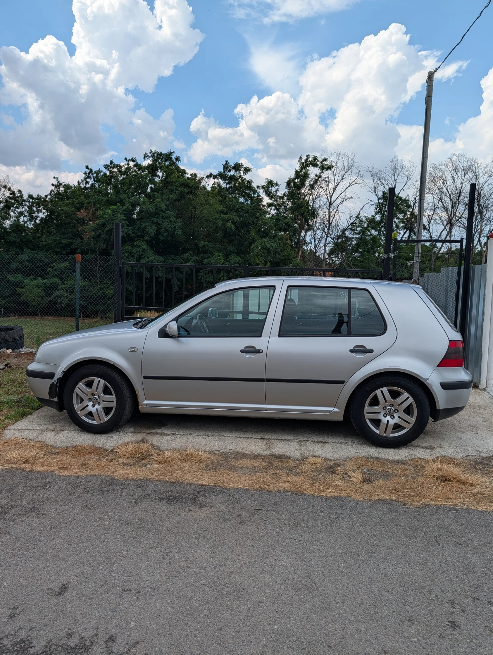 VW Golf 4 1.9TDI 2002 101hp, снимка 6 - Автомобили и джипове - 55138180