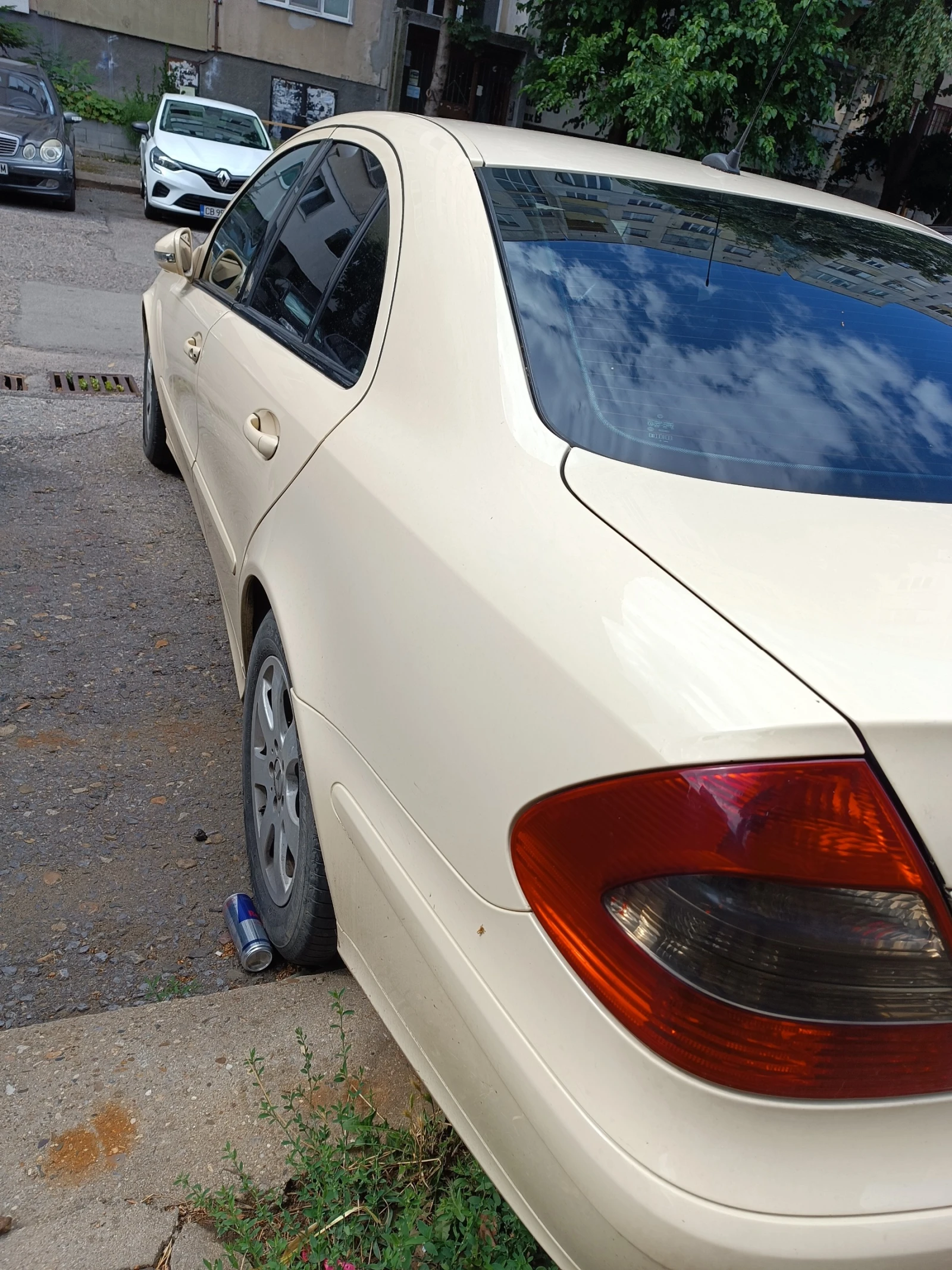 Mercedes-Benz E 200 CDI, снимка 6 - Автомобили и джипове - 55270177