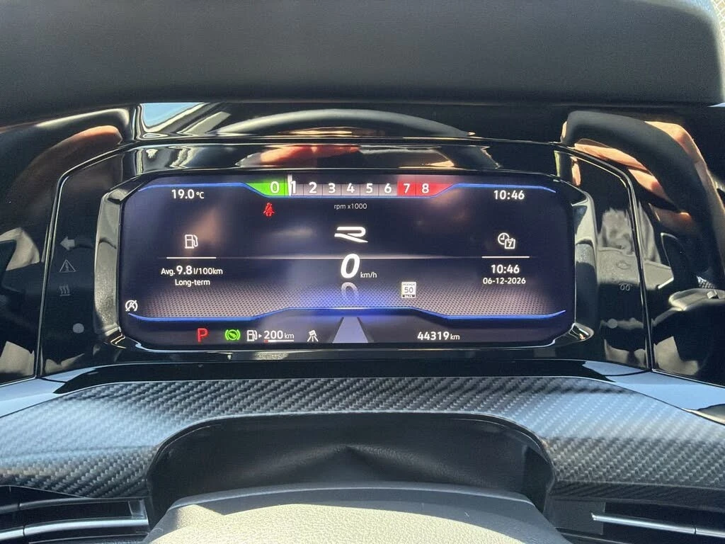 VW Golf R 20th EDITION* DSG* 4MOTION* H/K* DISTRO* CARPLAY, снимка 6 - Автомобили и джипове - 55462914