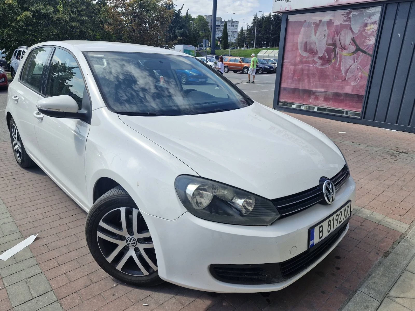 VW Golf 1.6.ГАЗ-БЕНЗИН