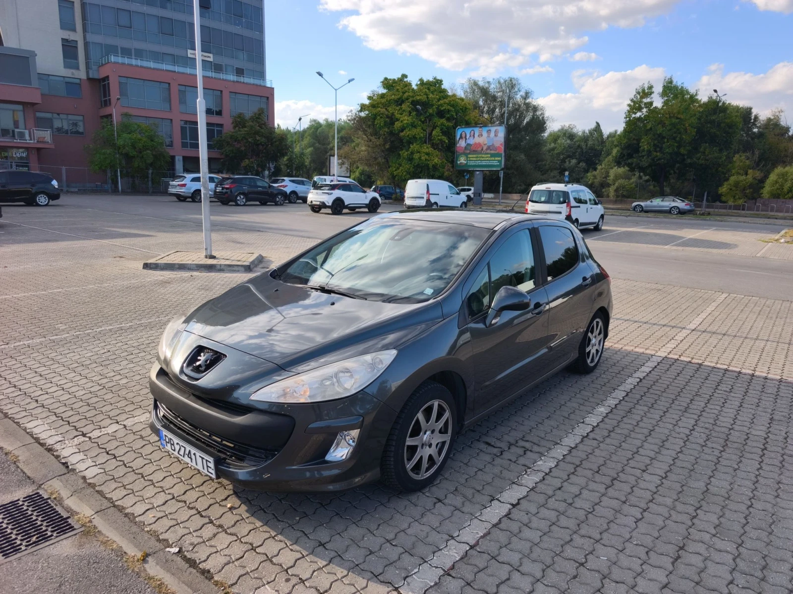Peugeot 308 1.6HDI, снимка 5 - Автомобили и джипове - 56060451
