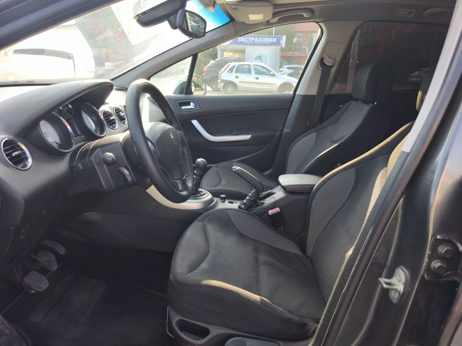 Peugeot 308 1.6HDI, снимка 6 - Автомобили и джипове - 56060451