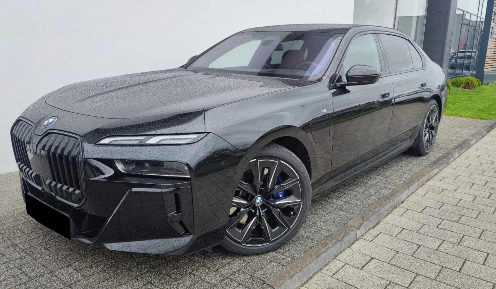 BMW 750 e xDrive M-Sport PHEV