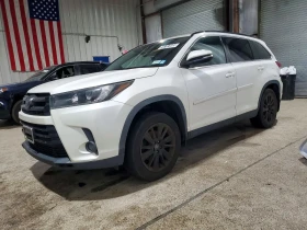 ������ Toyota Highlander