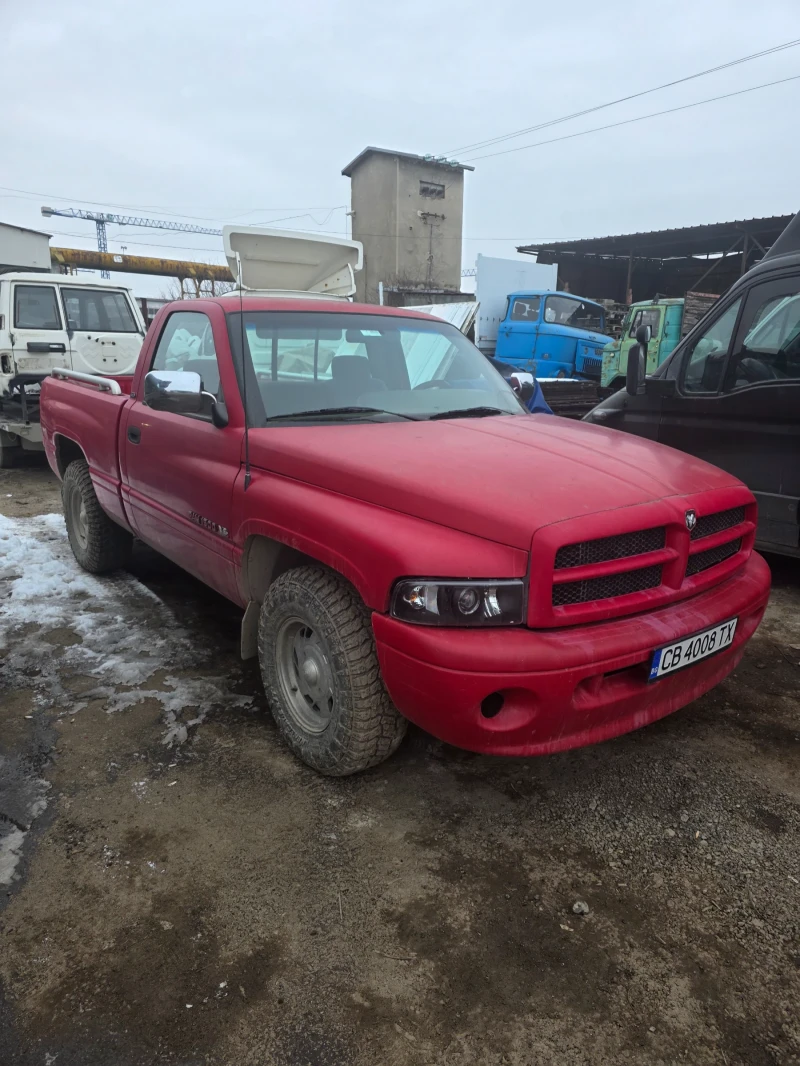 Dodge RAM 1500, снимка 3 - Автомобили и джипове - 49265396