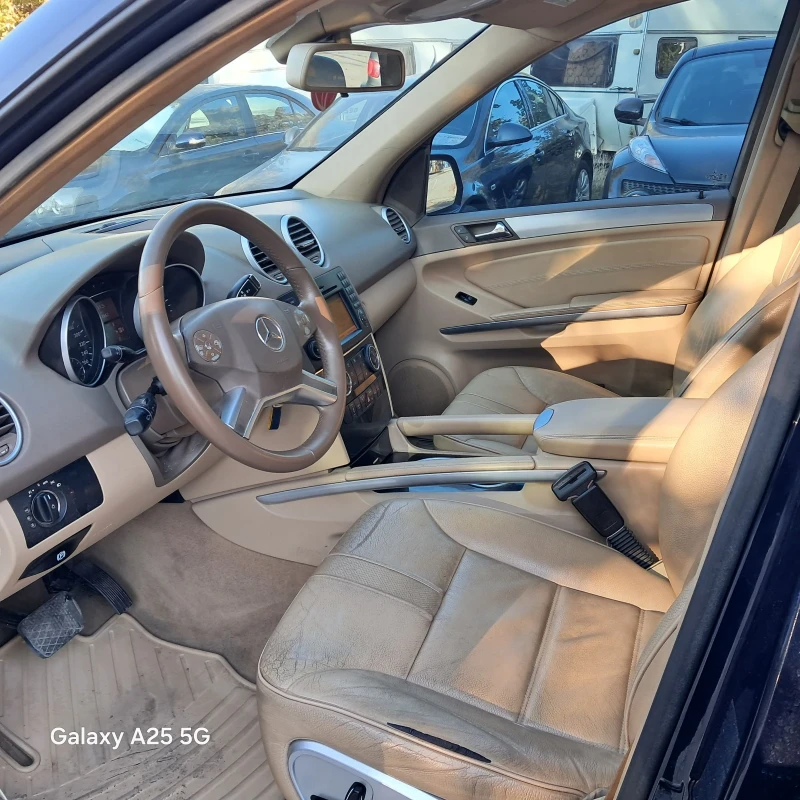 Mercedes-Benz ML 300 300 сди, снимка 12 - Автомобили и джипове - 52157530