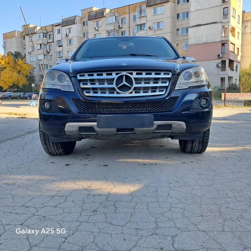 Mercedes-Benz ML 300 300 сди, снимка 10 - Автомобили и джипове - 52157530