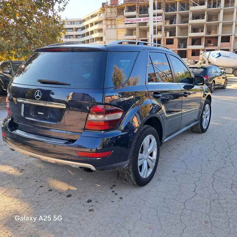 Mercedes-Benz ML 300 300 сди, снимка 7 - Автомобили и джипове - 52157530