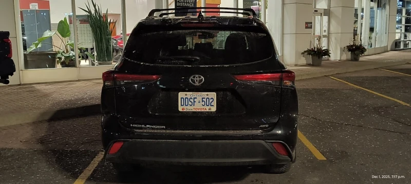 Toyota Highlander * XLE * CARFAX * БЕЗ ПЪРВОНАЧАЛНА ВНОСКА, снимка 4 - Автомобили и джипове - 52690640