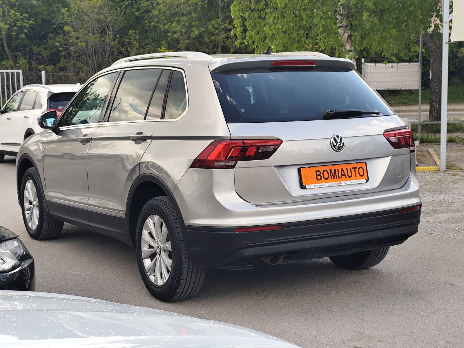 VW Tiguan 2.0TDi* 4MOTION* KLIMATRONIK* MMI* АВТОПИЛОТ - изображение 6