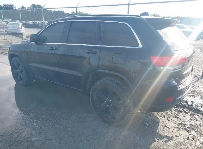 Jeep Grand cherokee ALTITUDE 4x4/КОЖА/АВТОКРЕДИТ/НАЛИЧНА БРОНЯ - изображение 4